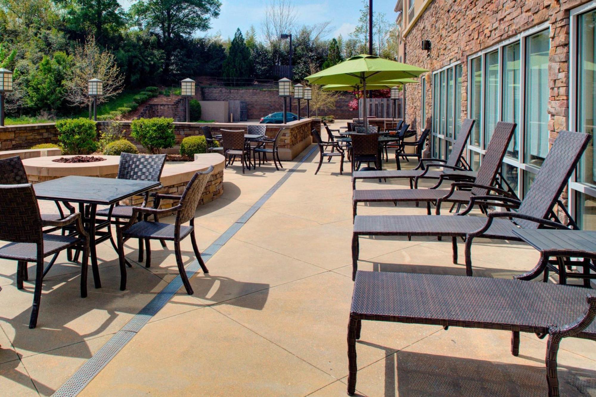 Fairfield Inn And Suites By Marriott Montgomery Eastchase Exterior foto