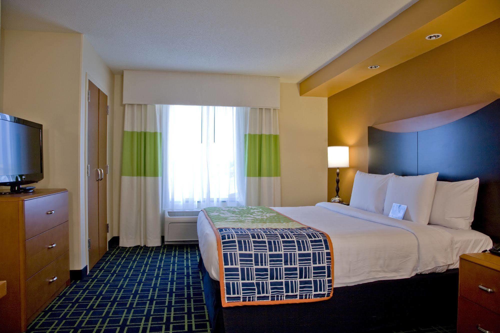 Fairfield Inn And Suites By Marriott Montgomery Eastchase Exterior foto
